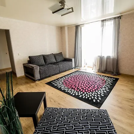 Apartament Rest With Secured Parking